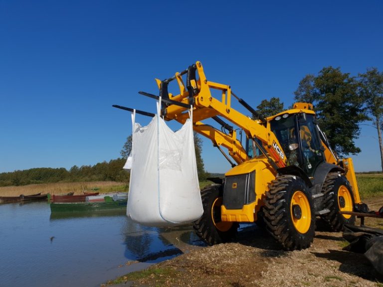Neįprasti darbai Kretuono ežero Didžiojoje saloje