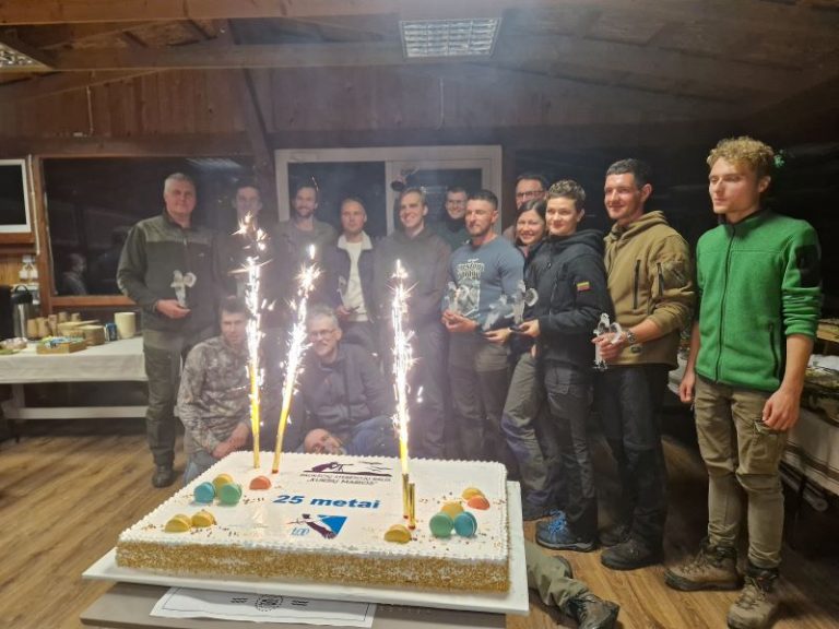 Jubiliejinis 25-tasis paukščių stebėtojų ralis: per 12 valandų suskaičiuotos 153 paukščių rūšys