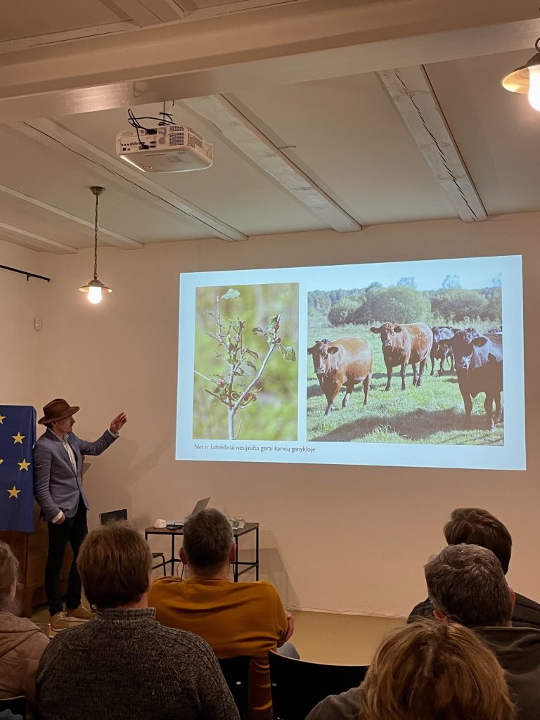 Įvyko seminaras apie galvijų ganymą ir buveinių tvarkymą