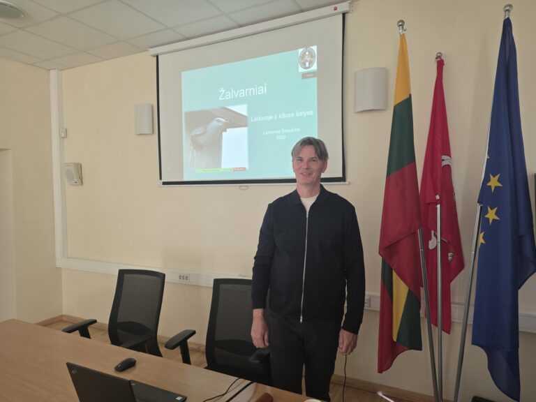 Europinio žalvarnio apsaugai skirtos veiklos pristatytos Valstybės sienos apsaugos tarnybos pareigūnams
